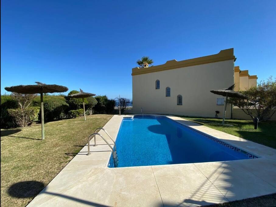 3 Bedroom Home With Amazing Views & Outdoor Spaces Manilva Dış mekan fotoğraf