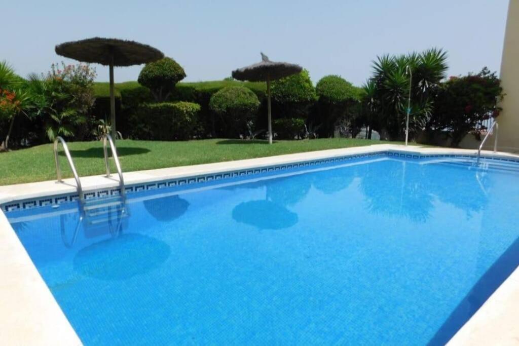 3 Bedroom Home With Amazing Views & Outdoor Spaces Manilva Dış mekan fotoğraf