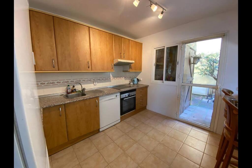 3 Bedroom Home With Amazing Views & Outdoor Spaces Manilva Dış mekan fotoğraf