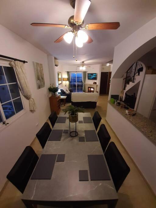 3 Bedroom Home With Amazing Views & Outdoor Spaces Manilva Dış mekan fotoğraf